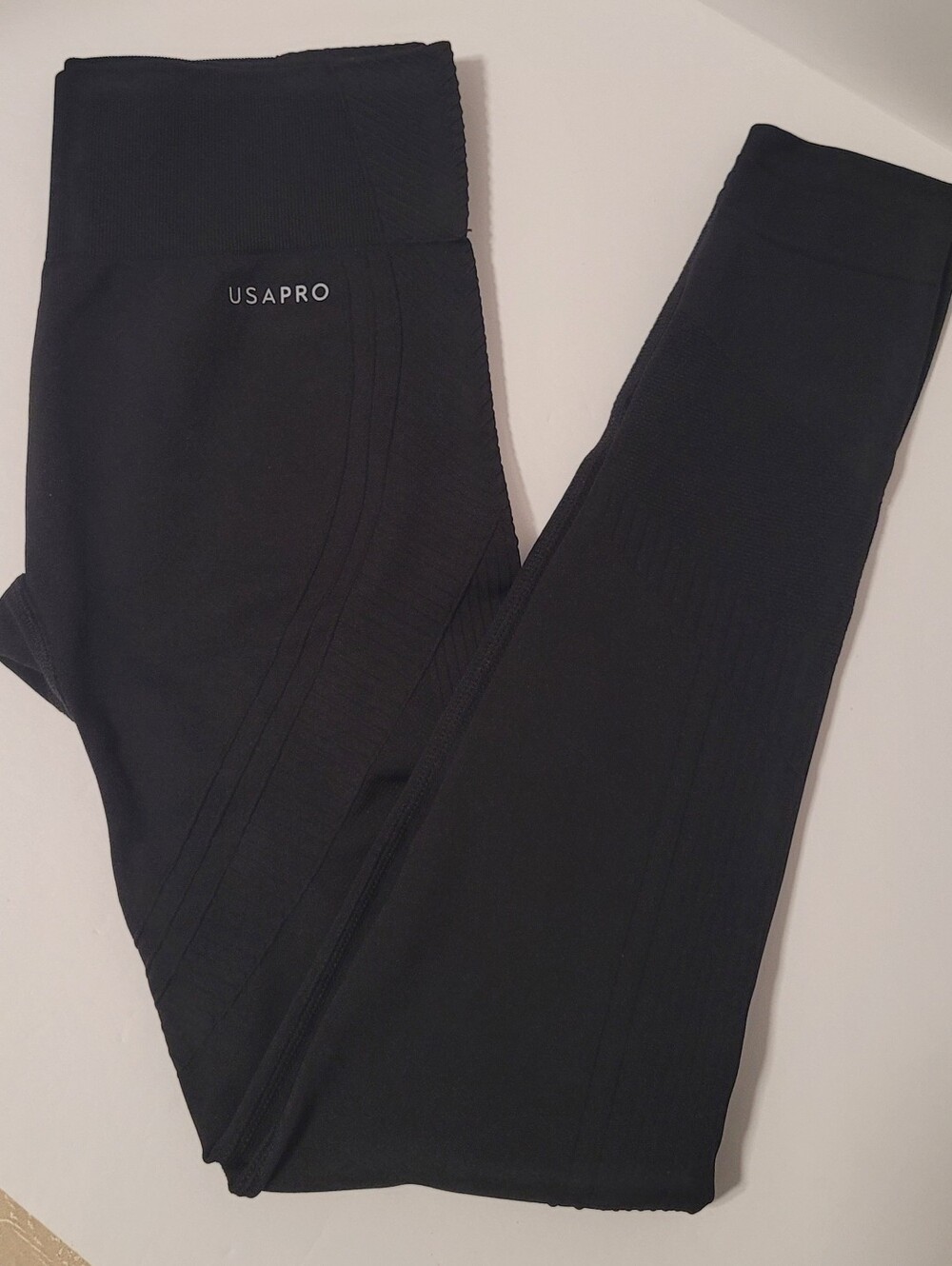 USAPRO Core High Rise Seamless Black Leggings size 6